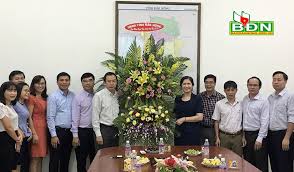Lãnh đạo Đăk Nông thăm các cơ sở y tế nhân ngày thầy thuốc Việt Nam